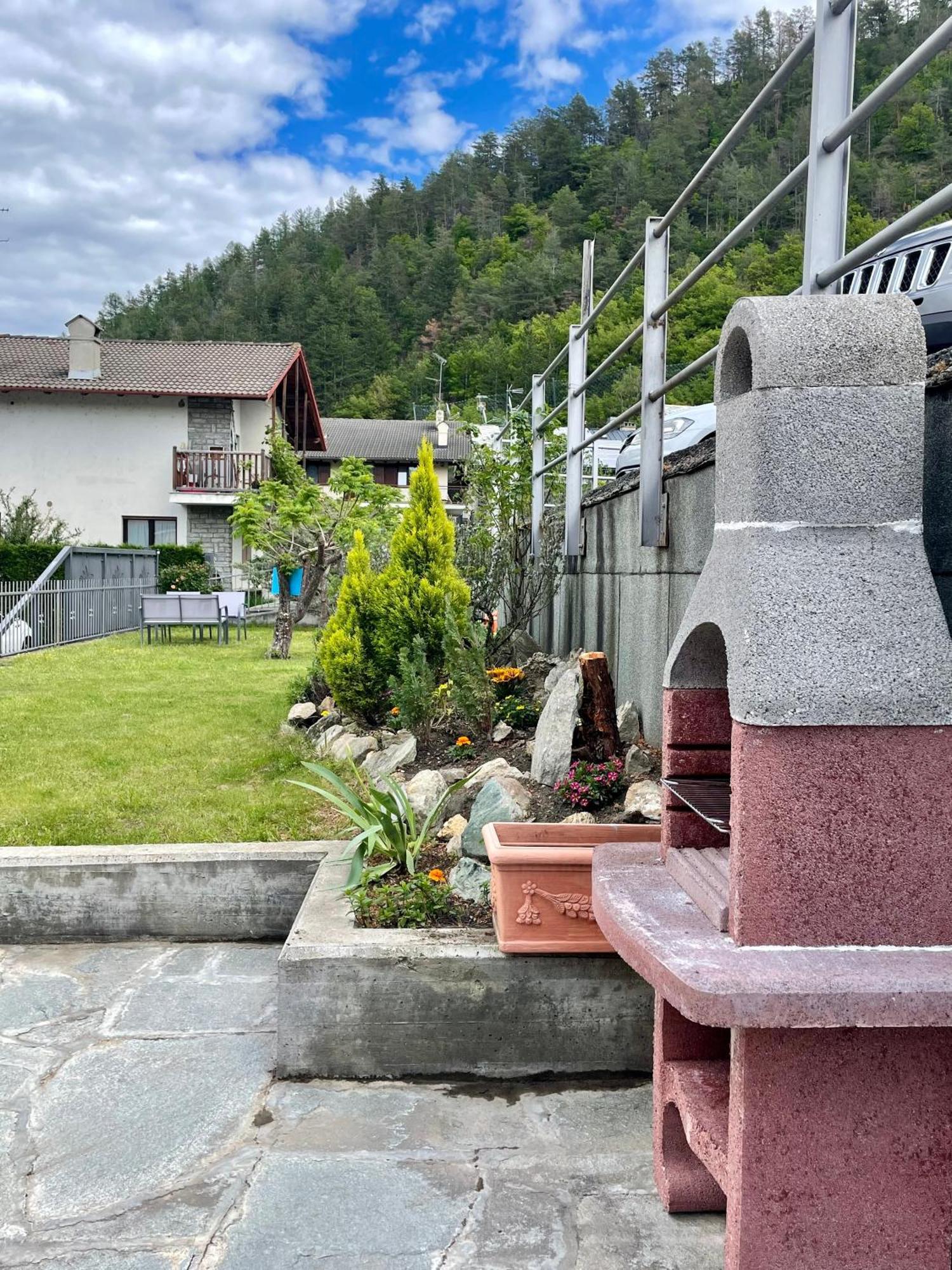 Casa Kristel Cir Comunale N 14 Aosta Exterior foto
