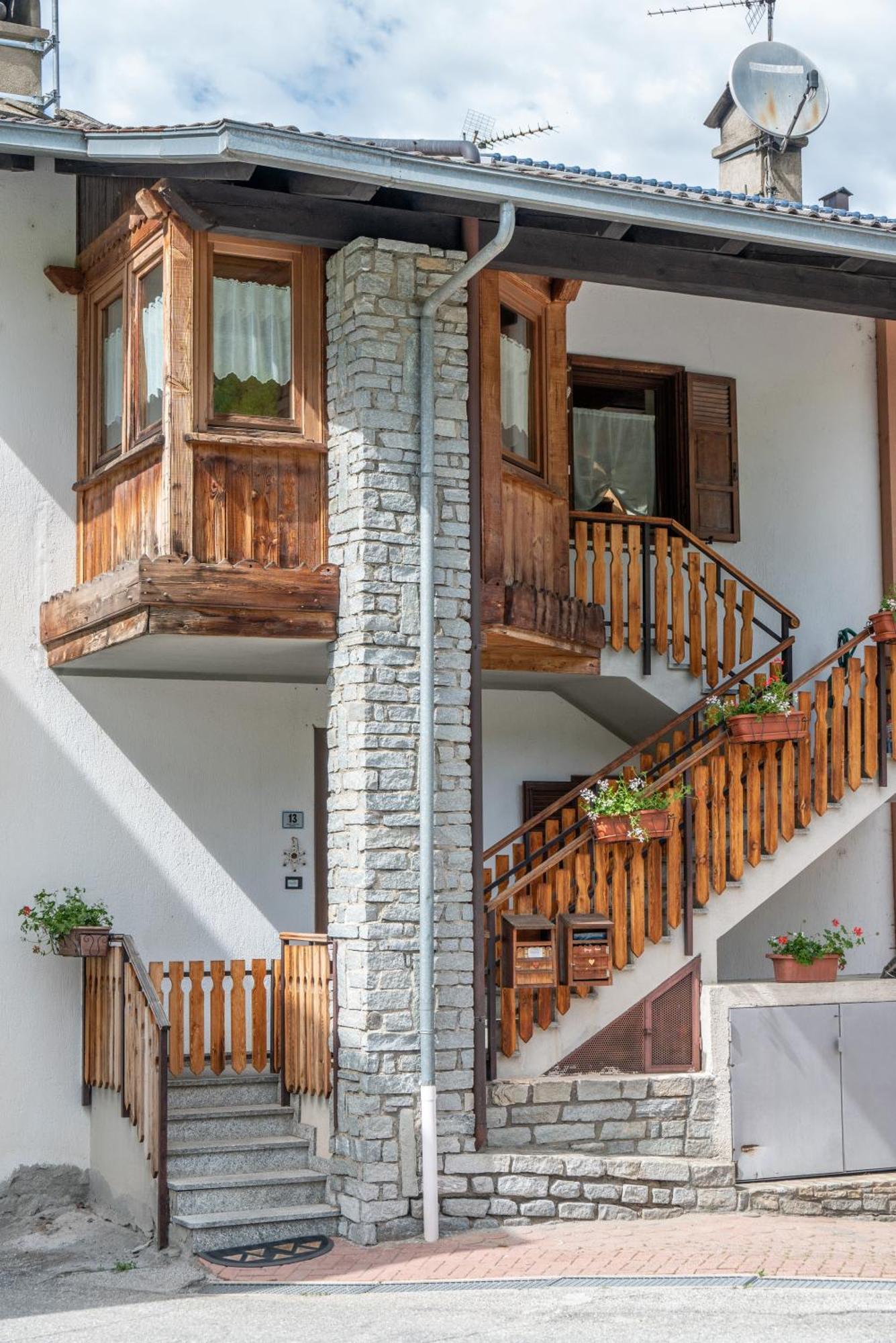Casa Kristel Cir Comunale N 14 Aosta Exterior foto
