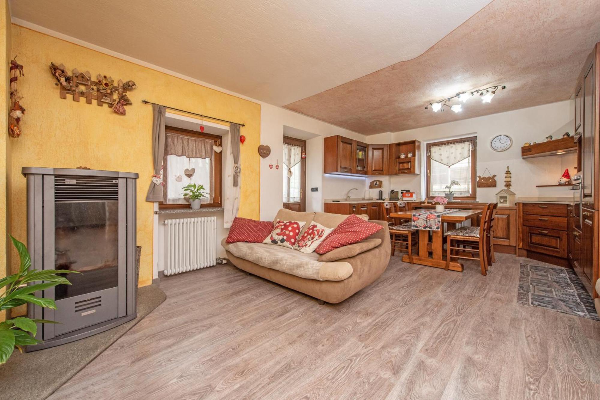 Casa Kristel Cir Comunale N 14 Aosta Exterior foto